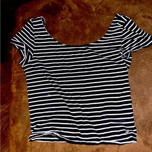 American eagle cropped black and white stripe